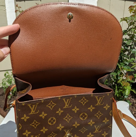 Louis Vuitton Shoulder Bag Saint Cloud GM - Picture 8 of 16